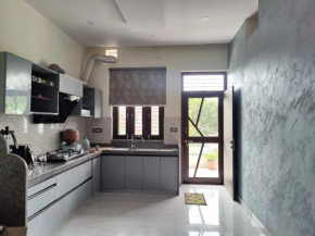 Luxurious & Elegant 1BHK Retreat
